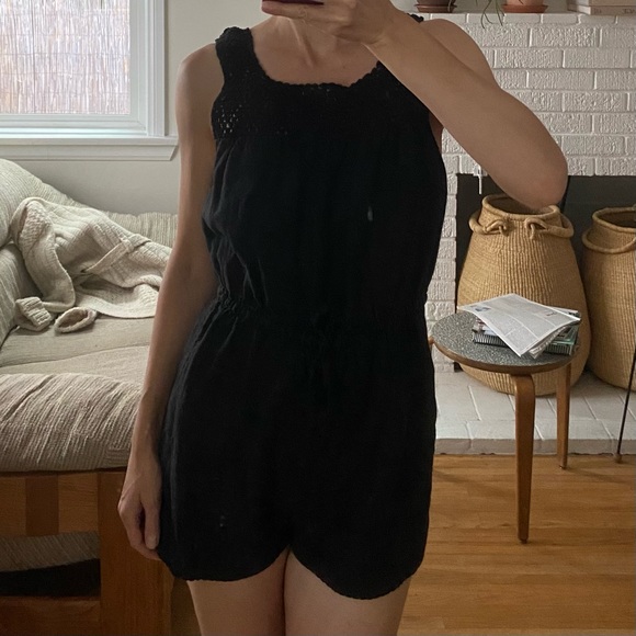 Wilfred linen romper size small - Picture 3 of 11